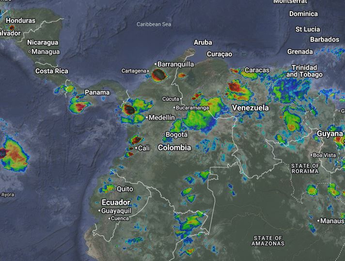 Condiciones nocturnas de Colombia para el 01 de Junio de 2026.